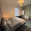 Photo 4: Room 5