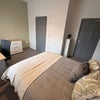 Photo 6: Room 5