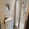 Photo 7: room 5 en-suite