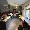 Photo 4: kitchen
