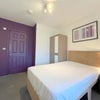 Photo 5: Room 4