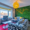 Photo 4: Comfortable shared lounge
