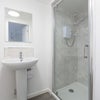 Photo 4: En-suite