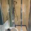 Photo 3: En suite