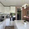 Photo 8: Kitchen