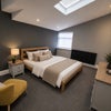 Photo 7: ROOM 3
