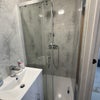 Photo 6: En-suite bathroom