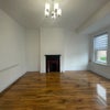 Photo 7: Living room 