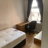 Photo 8: Double room Laurel Road