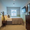 Photo 4: ROOM 4 WITH ENSUITE £750