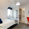Photo 2: Room 9 ensuite