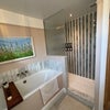 Photo 5: Beautiful shared bathroom