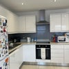 Photo 5: kitchen