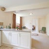 Photo 2: Kitchen