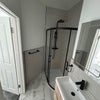Photo 5: Room 3 ensuite 