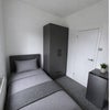 Photo 4: Single room