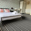 Photo 3: Room 6