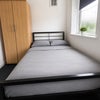 Photo 4: Bedroom