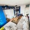 Photo 3: Livingroom