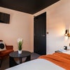 Photo 1: ROOM 6