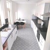 Photo 4: Kitchen 