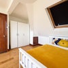 Photo 3: En-suite room