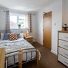 Photo 2: Double en-suite room 