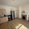 Photo 6: Kitchen