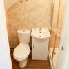 Photo 4: Room 1