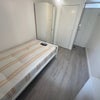 Photo 10: Room 3