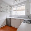 Photo 6: Kitchen