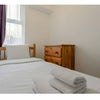 Photo 8: Single room