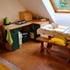 Photo 6: Kitchen with hob