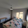 Photo 8: Room 4 Double Room in Northgate Crawley