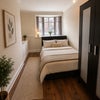 Photo 2: Room 1