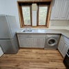 Photo 9: Kitchen