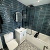 Photo 2: Studio 1 En-Suite