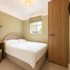 Photo 8: Room 2