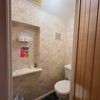 Photo 8: toilet