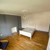 Photo 8: Room 1