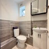 Photo 4: bathroom ROOM 3