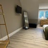 Photo 5: Room 1