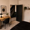 Photo 2: Room 1