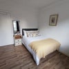 Photo 8: Room 2