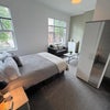 Photo 9: Room 5