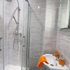 Photo 3: Room 4 en-suite