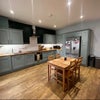 Photo 4: Kitchen