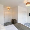Photo 2: Room 4