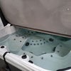 Photo 7: hottub
