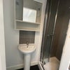 Photo 9: en-suite room 4